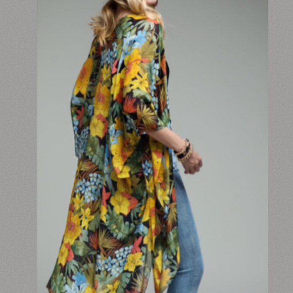 Daydream Floral Kimono NWT - Picture 8 of 11